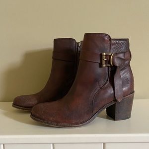 Frye Malorie Knotted Short Boots Booties Redwood